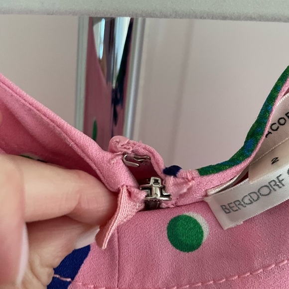 MARC JACOBS NWOT! Pink floral blouse with peplum detail. - Picture 8 of 14